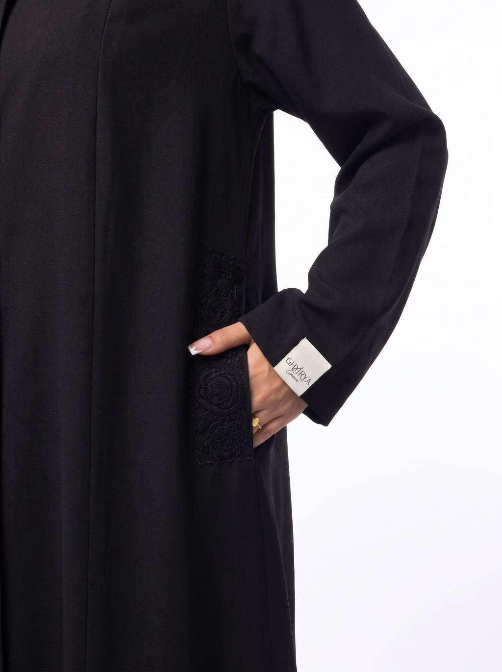 Safa embroidered side pocket and sleeve detail